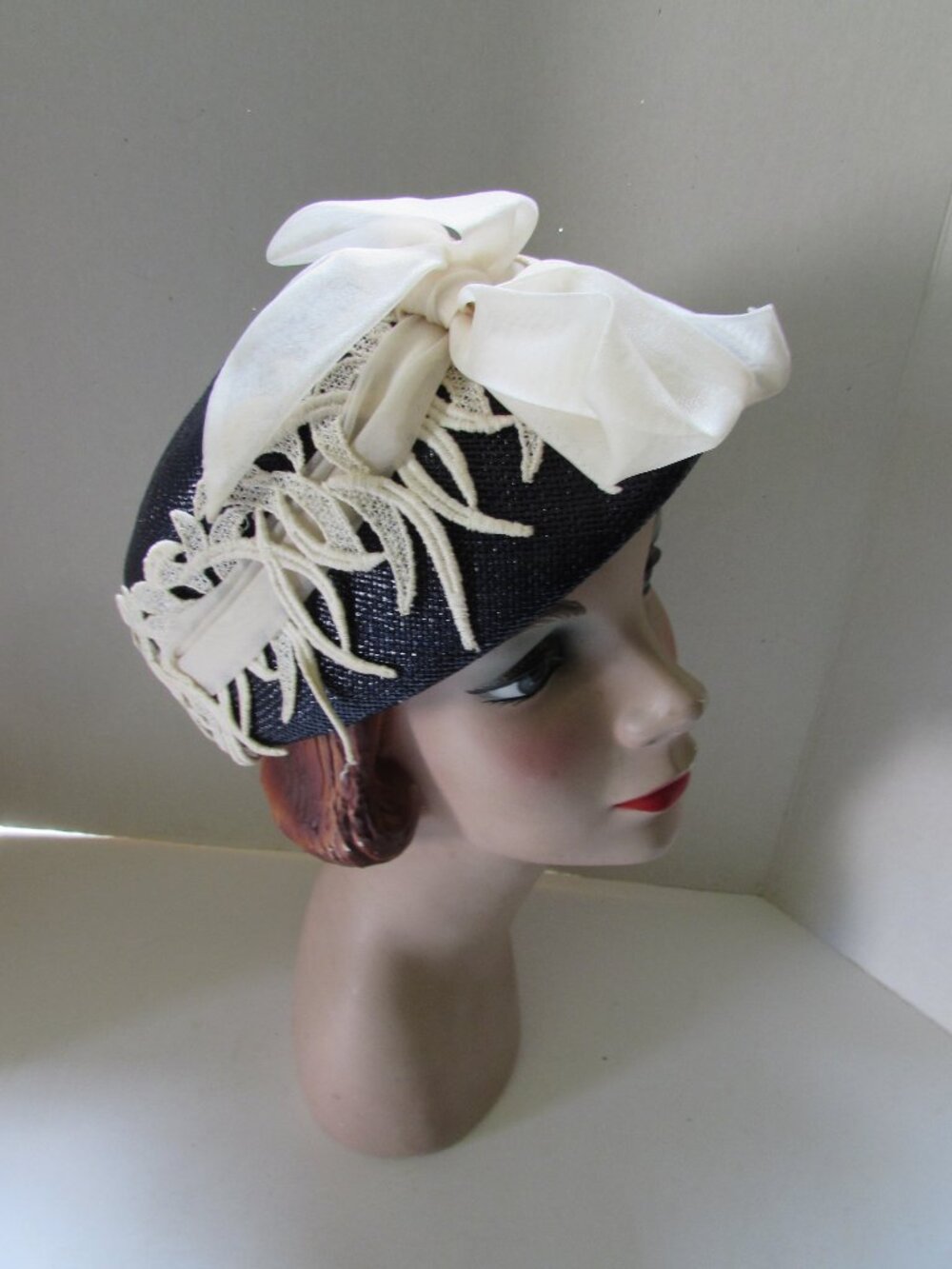 Vintage Hat Navy Blue Weave White Organdy Bow White Trim